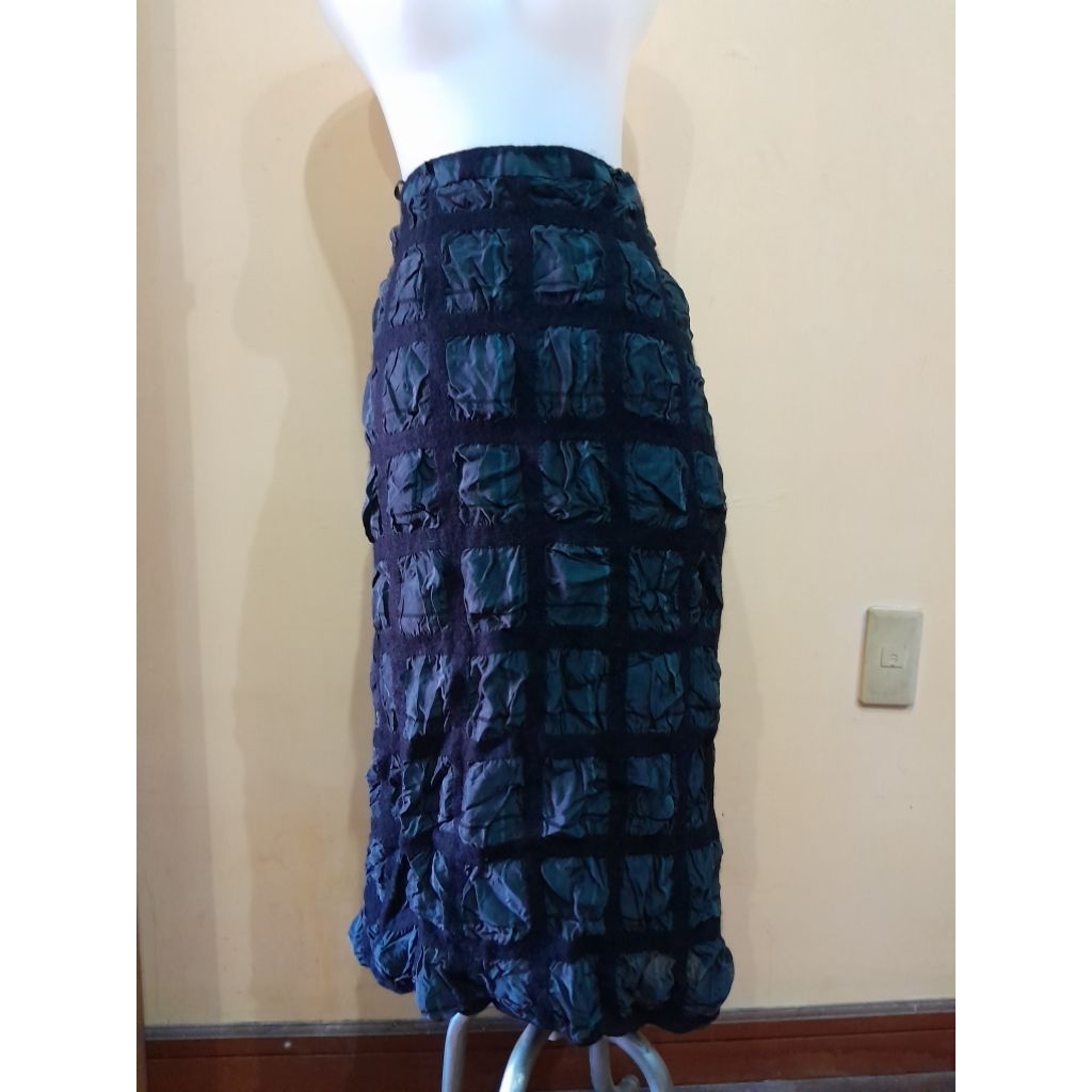 PRELOVED ROK panjang