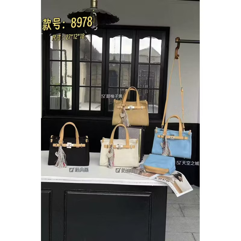 Tote Royal Cuir Bahan Kanvas ala Kremes