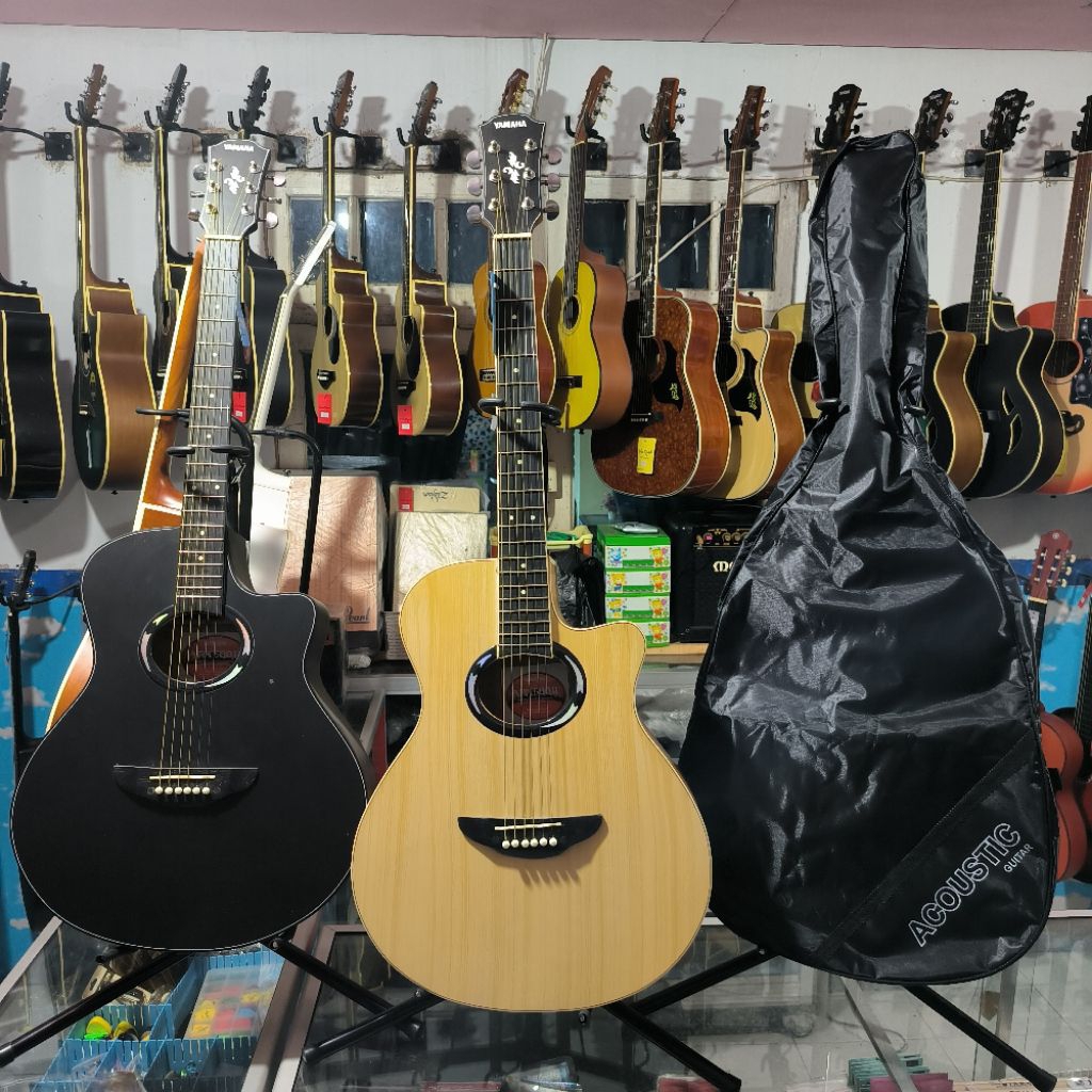 Gitar akustik ada bonus lengkap