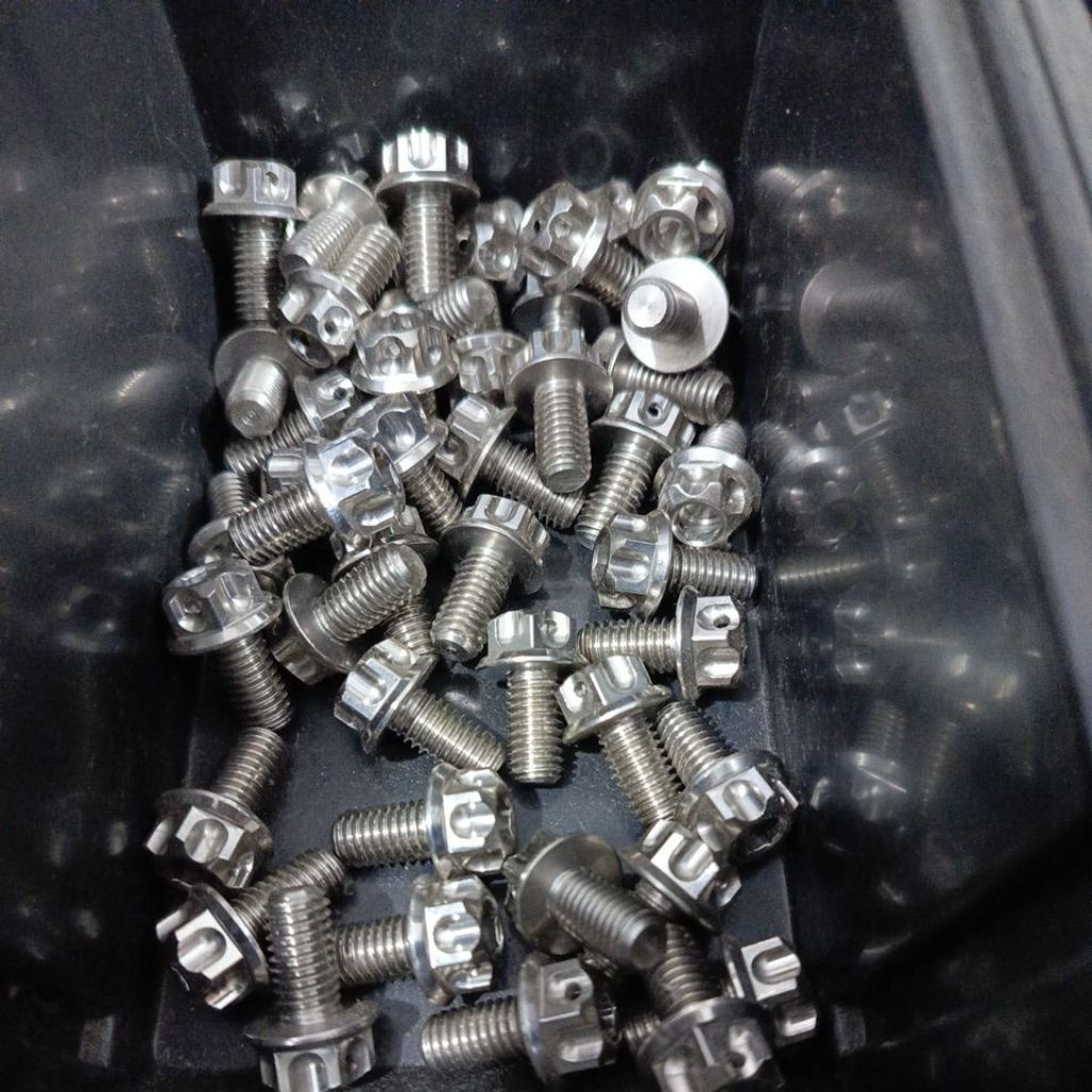 baut 8x15 stainles payu thailand