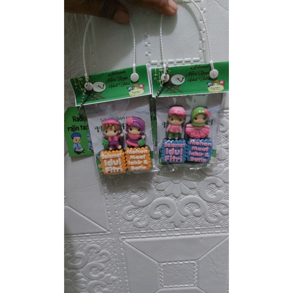 

coklat tenteng/coklat karakter/coklat praline/hadiah lebaran/coklat thr lebaran/gift lebaran/coklat angpao lebaran/hampers idul fitri