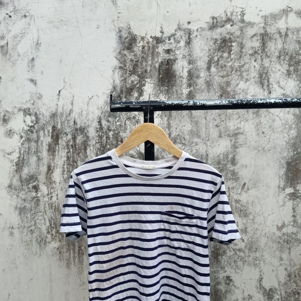 Gu Uniqlo kaos salur