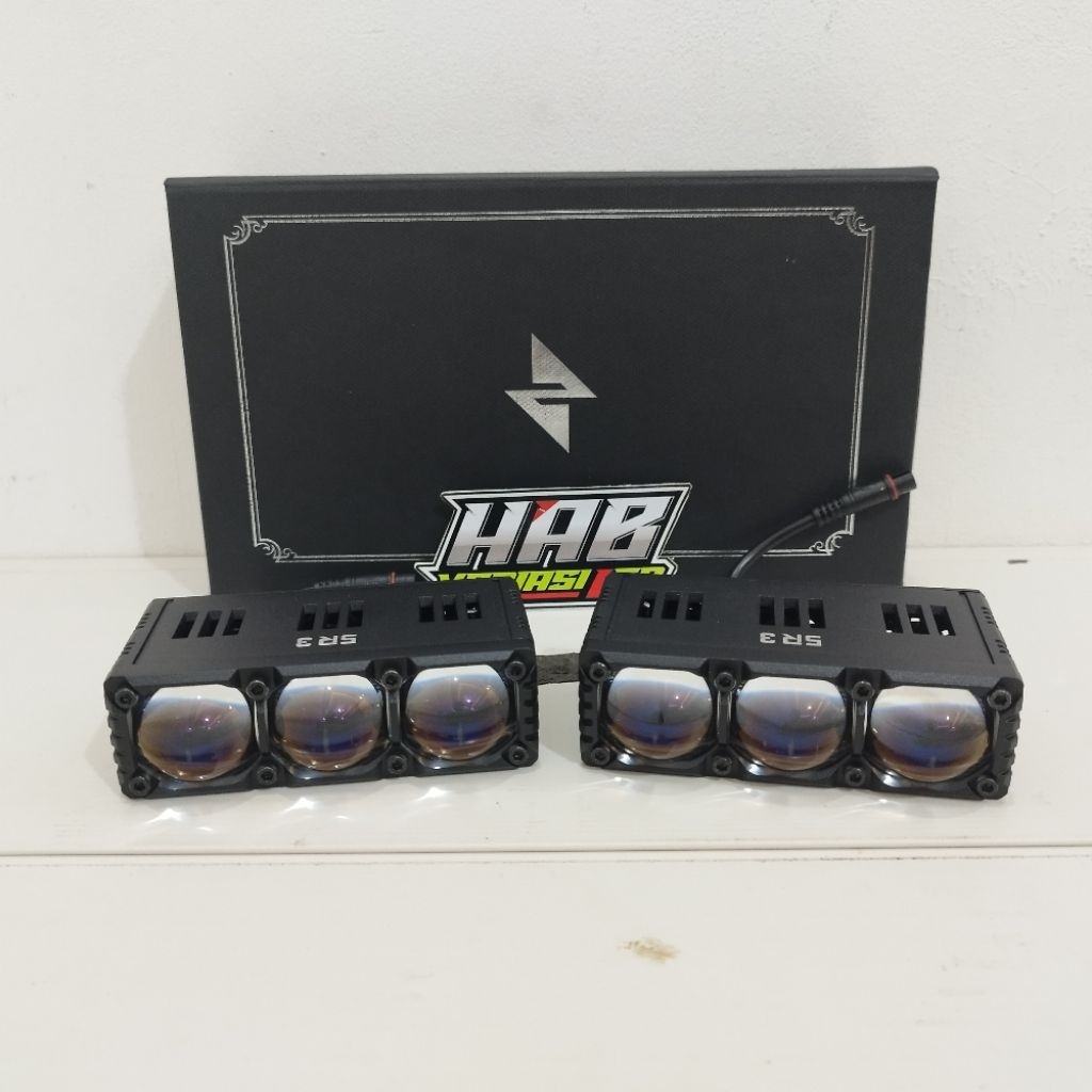 SABER SR3 V3 NEW MINI PROJIE 3 MATA LED PROJECTOR LAMPU MOBIL BERGARANSI