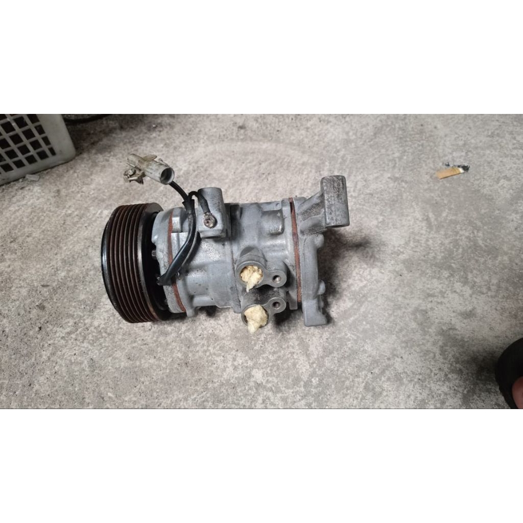 kompresor AC Etios Valco