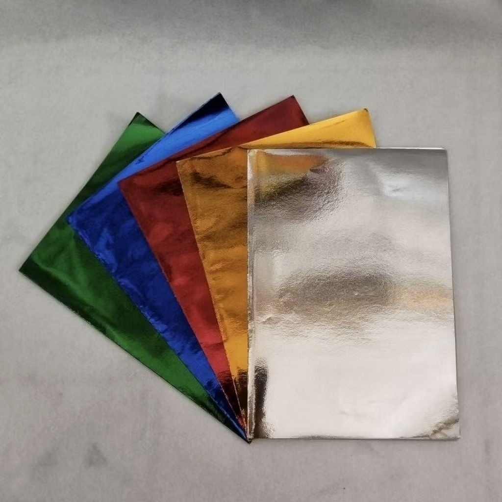 

Sampul Buku Tulis Warna Mengkilat Metalik Kwarto A5