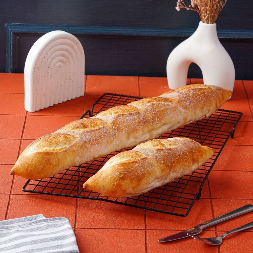 

La Baguette Pomme Artisan Bakeshop And Juice