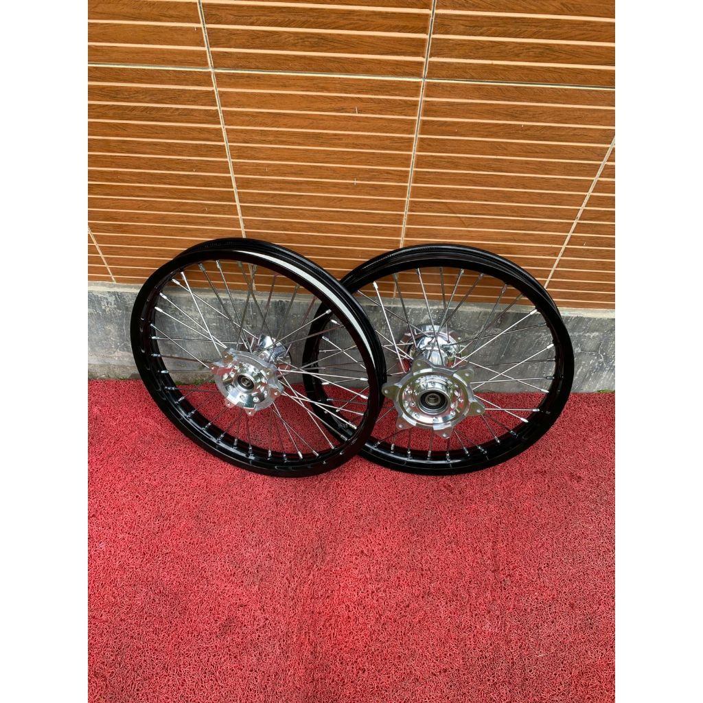 Velg Set CRF Semi Cacing Ukur 160 Rata Tromol Chrome Tanpa Ban Wheelset Surex CRF 150 L Ring 17