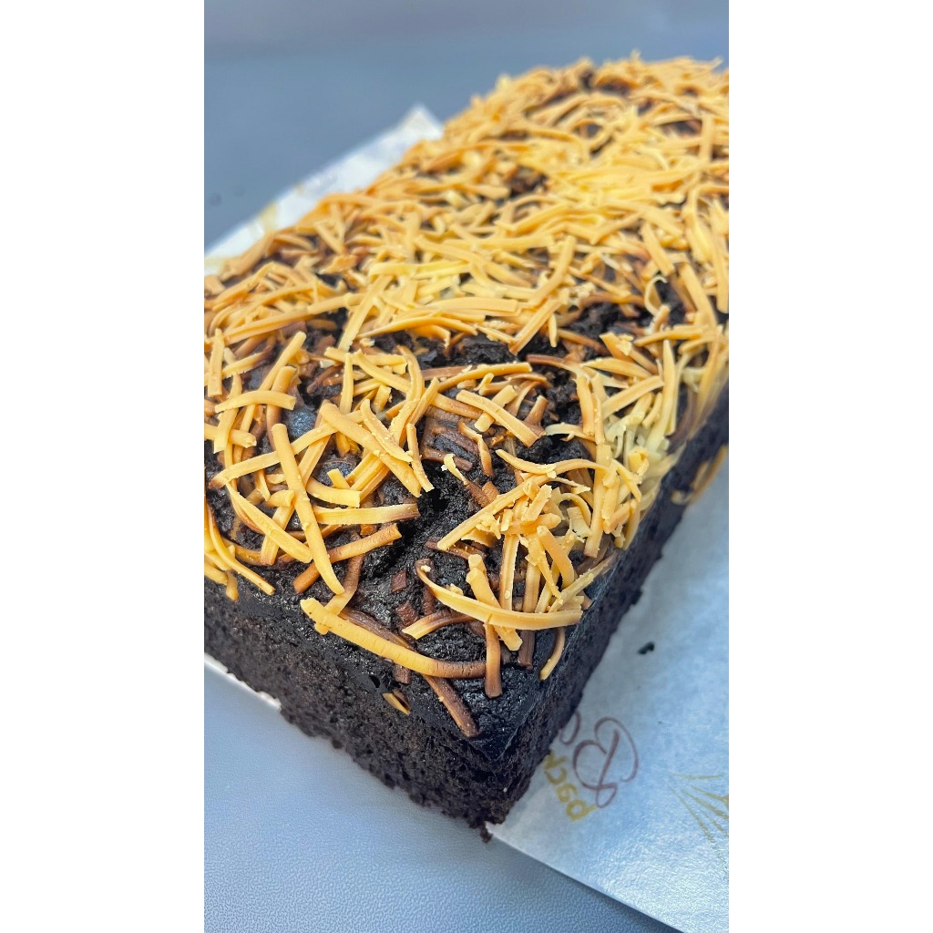 

D4 Banana Cheese Brownies 20 x 10 cm