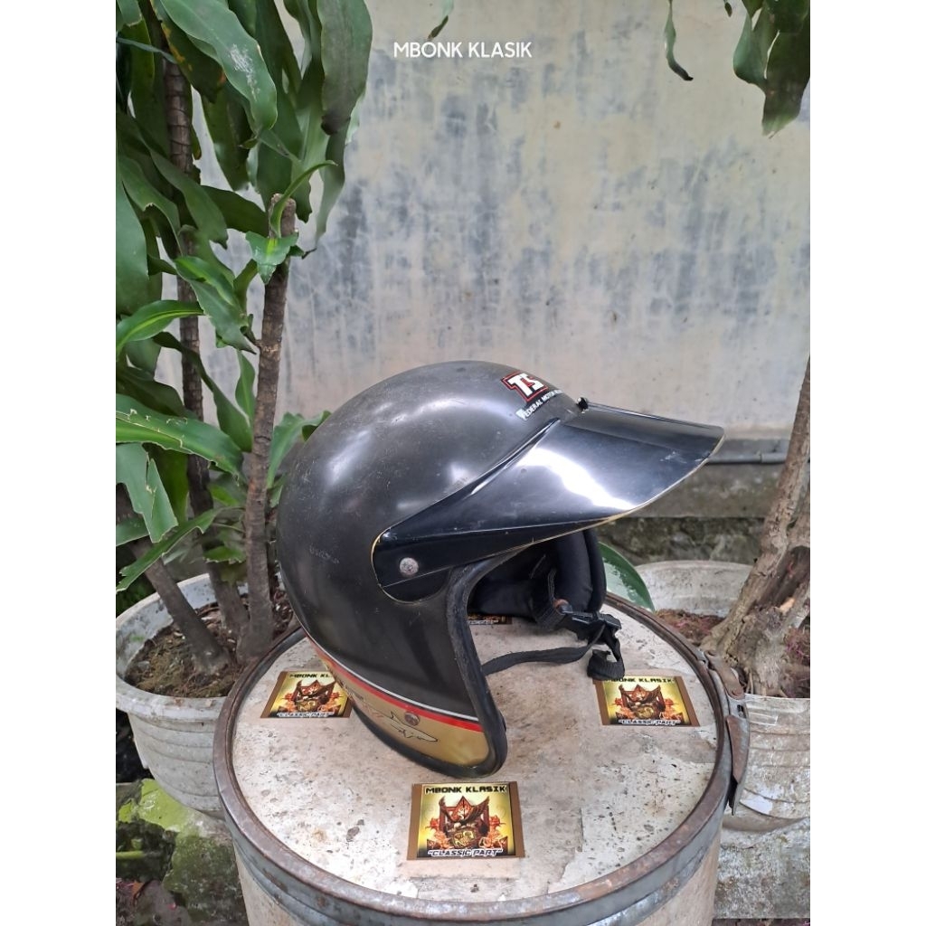 helm tiger shark ORIGINAL helm TS federal motor helmet helm jadul tiger shark helm jadoel tiger shar