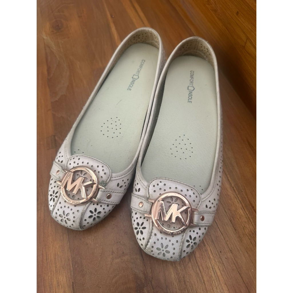 Michael Kors  Shoes preloved