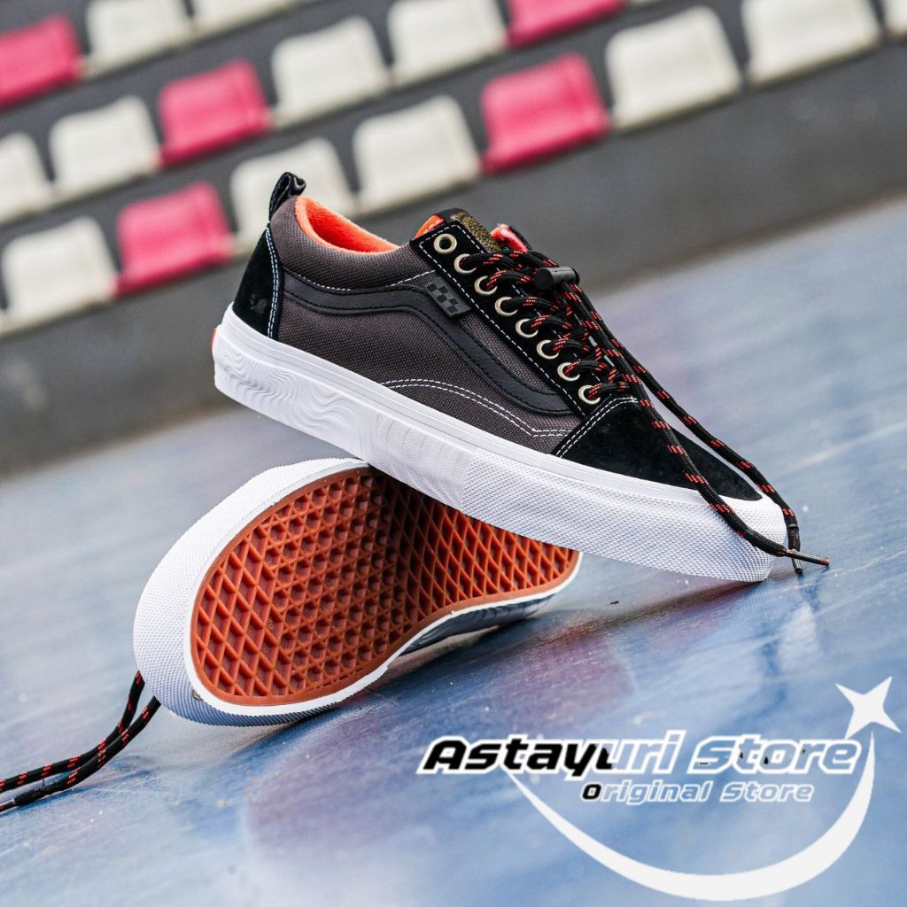 Vans Skate Pro Old Skool x Spitfire Black Flame