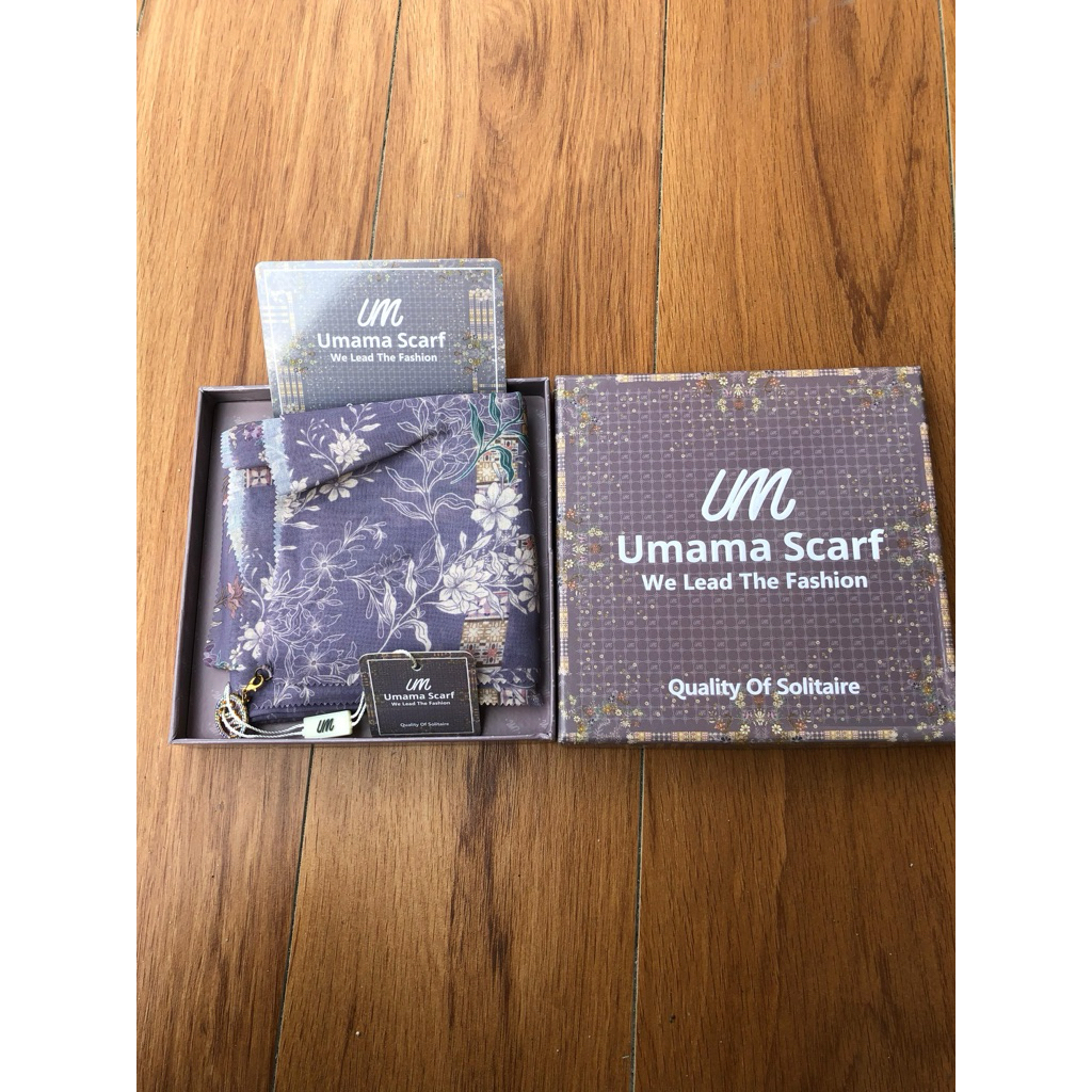 Umama Scarf Box