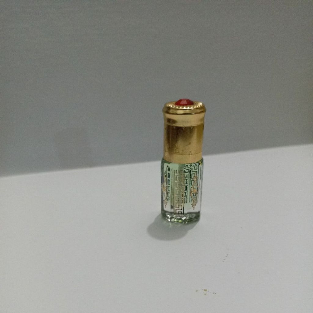 Minyak jaya kusuma / jaya kesuma / pujakusuma / jayakusuma / wijawa kusuma / wijoyo kusumo