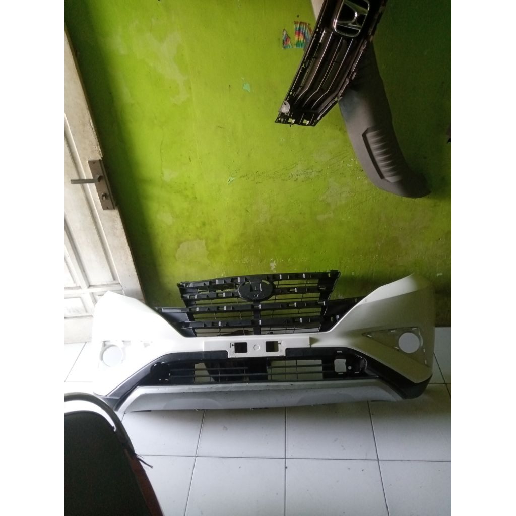 bumper depan rush terios 2016 2017 2018