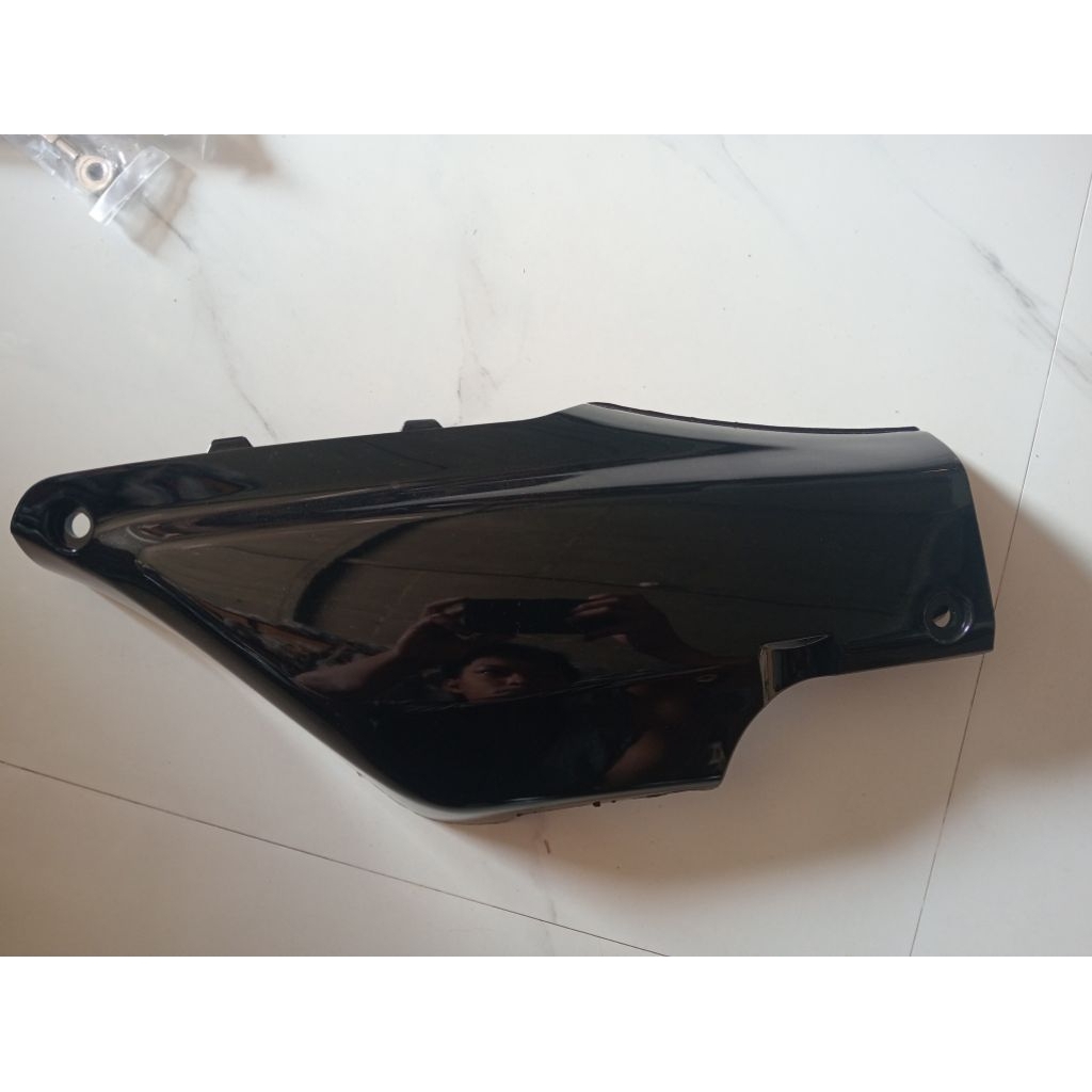 Cover bok aki tutup aki motor Honda Supra x lama Supra fit lama Warna HITAM
