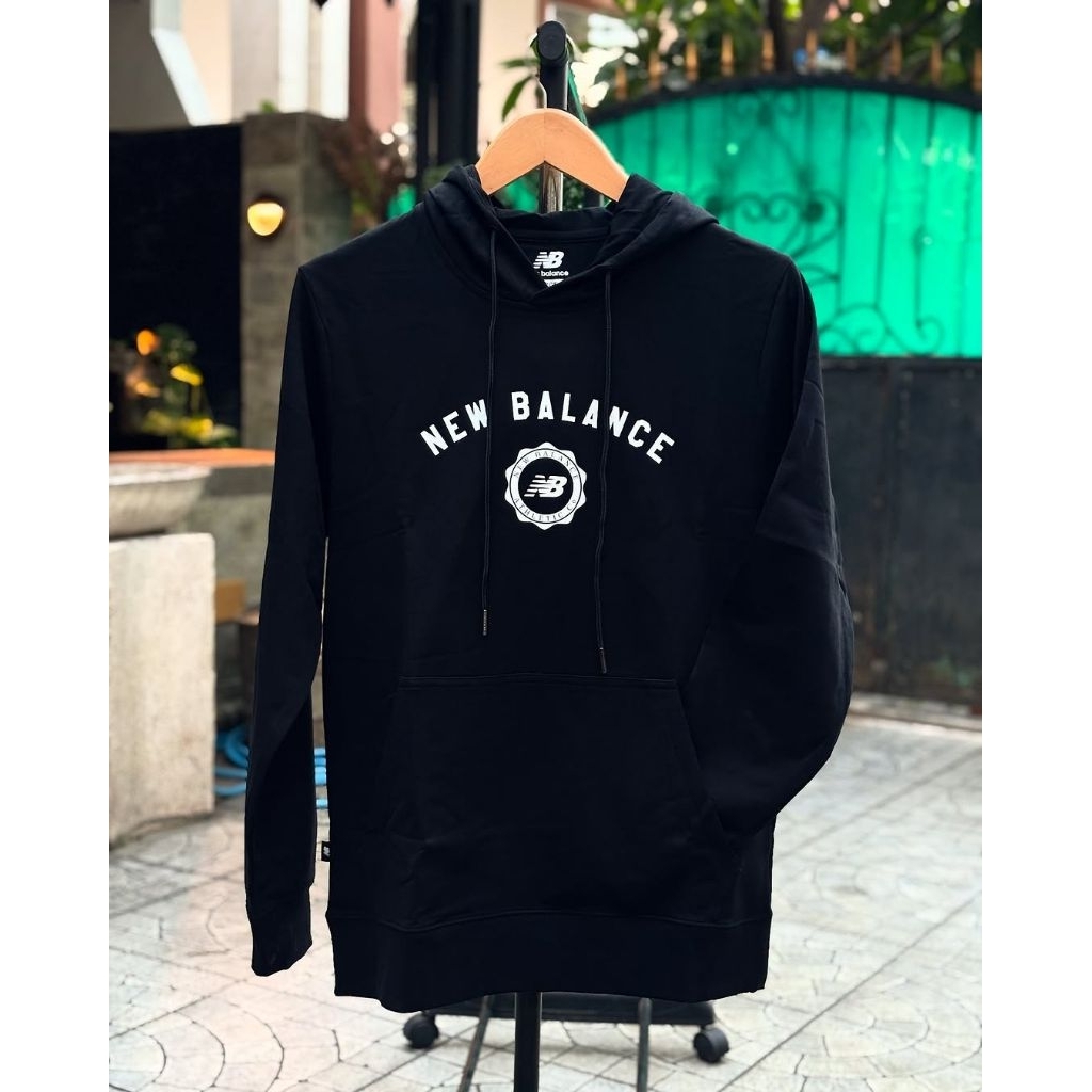 Hoodie Essentials Sport Seasonal Hoodie Black BNWT ORIGINAL RESMI STORE