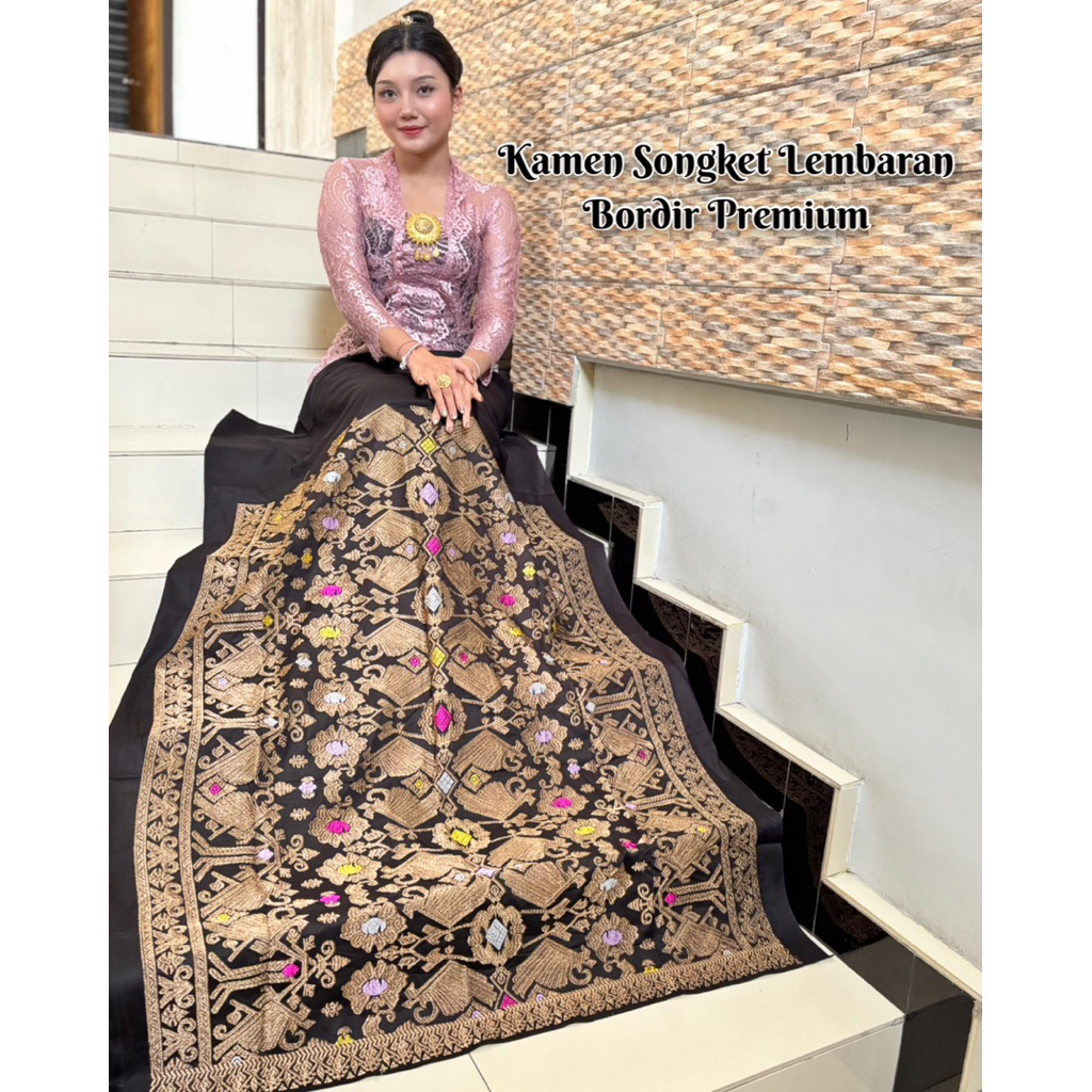 KAMEN LEMBARAN BORDIR SONGKET BALI