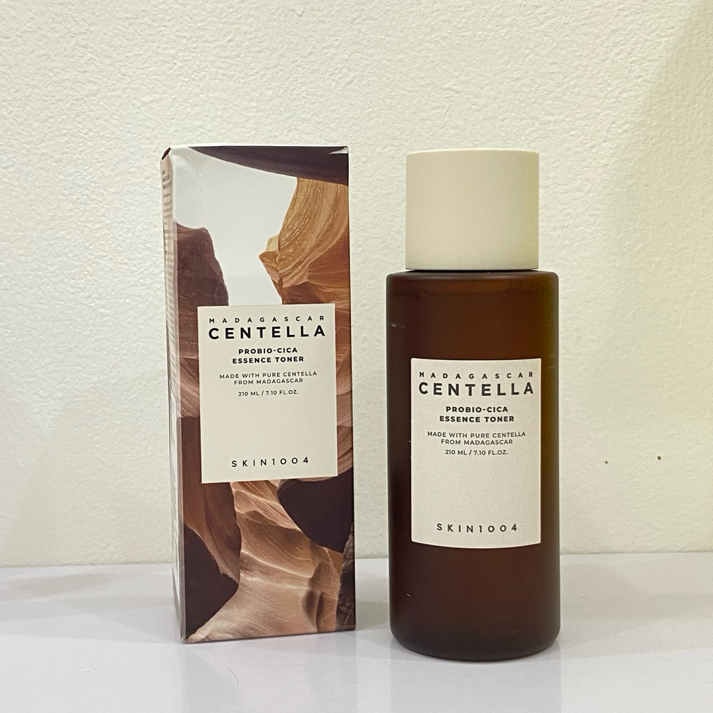 SKIN1004 Madagascar Centella Probio-Cica Essence Toner