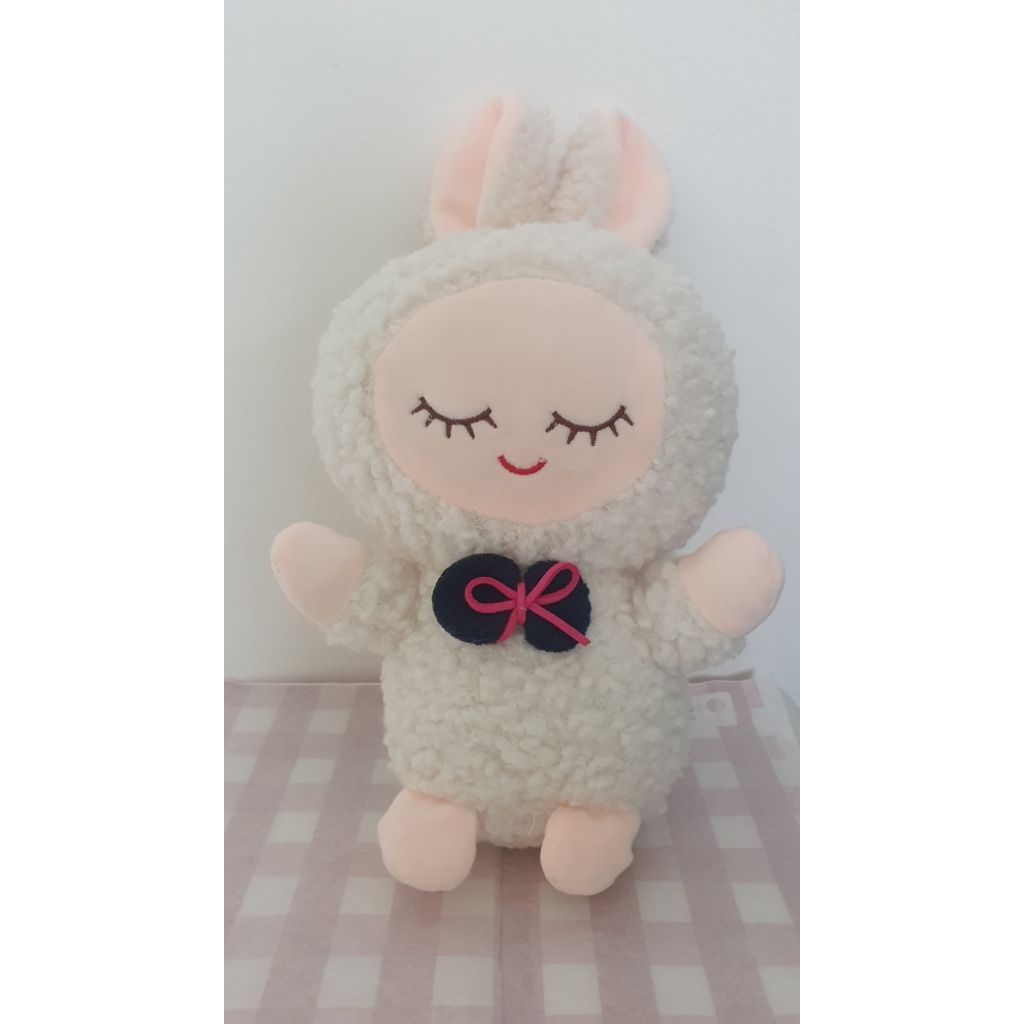 Boneka capit funworld domba putih