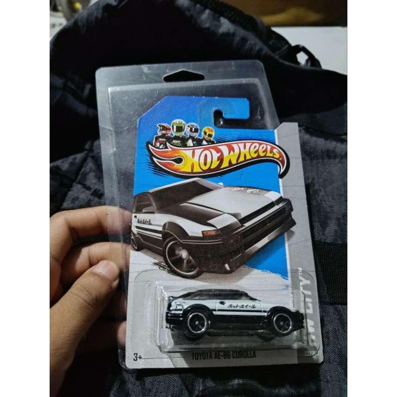 Hot Wheels Toyota AE-86 Corolla