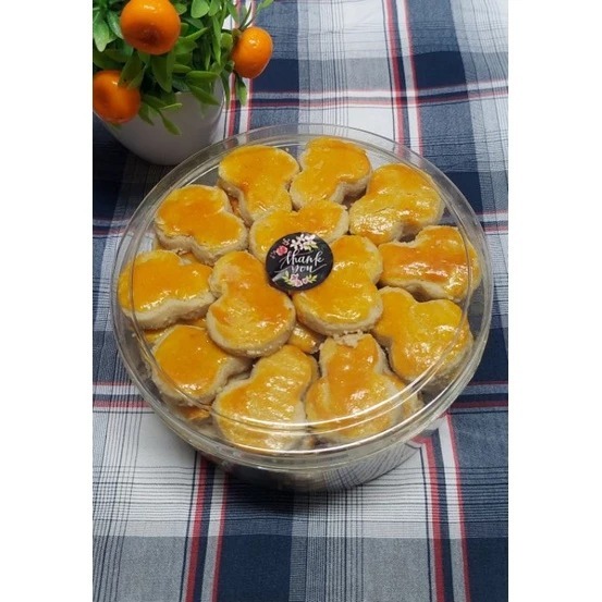 

KUE KACANG GURIH KRENYES-KRENYES KUE LEBARAN Kemasan 250GR