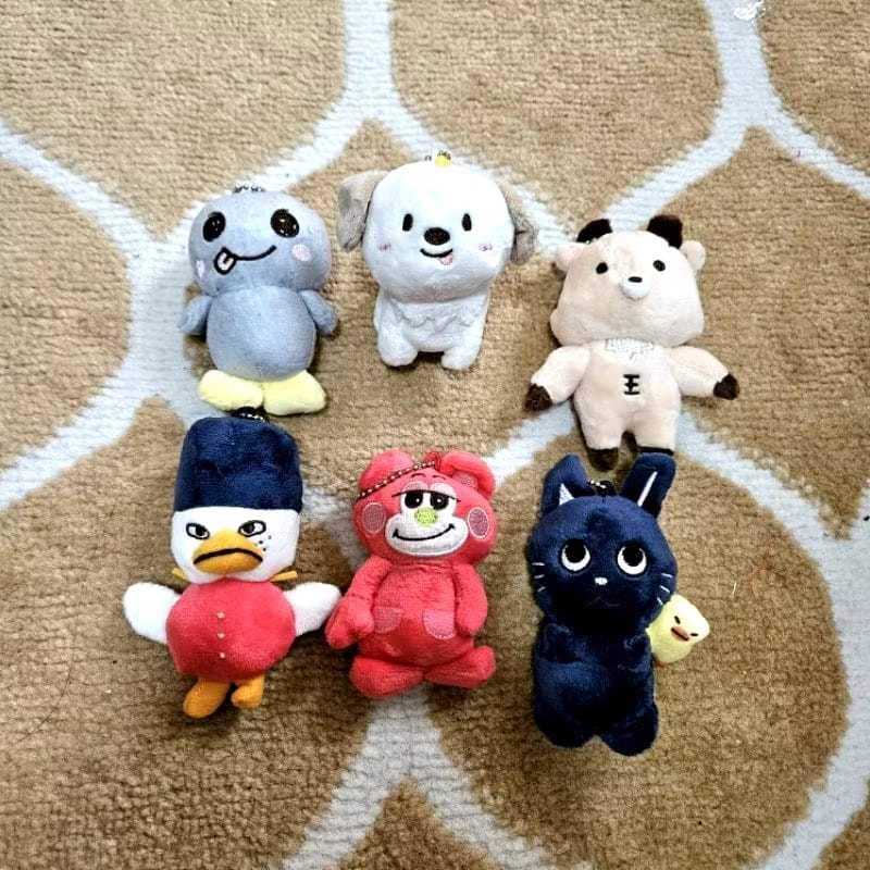 Unofficial Riize Keychain Doll 10cm