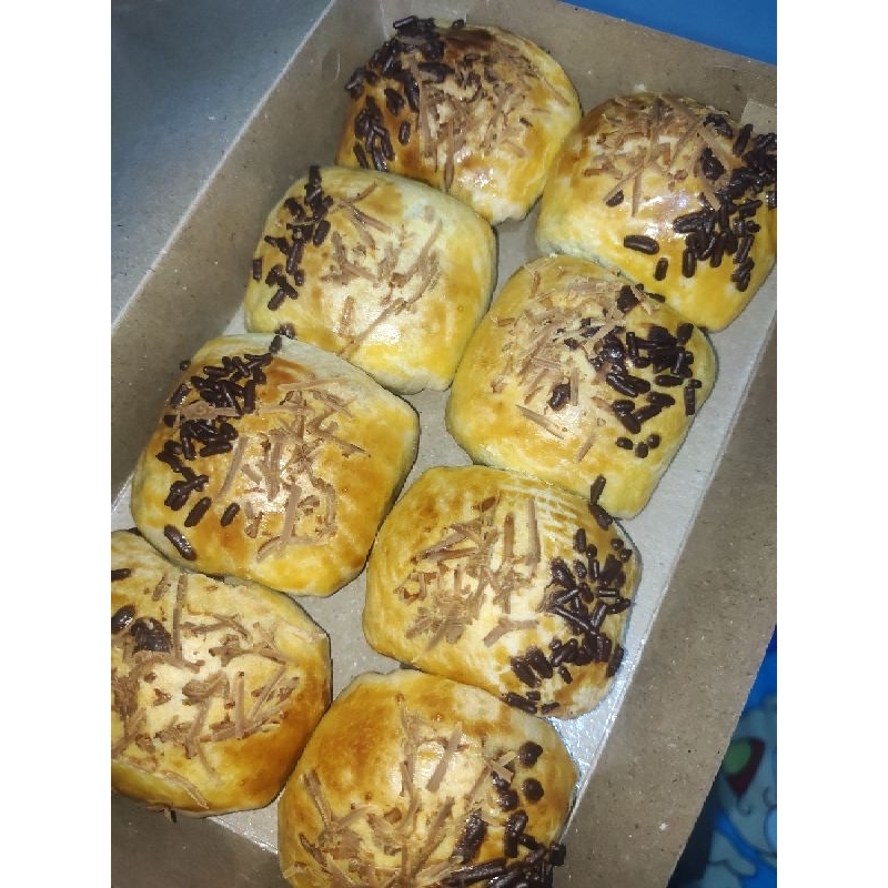 

BOLEN + CHOCO CHESE ROLL - (8 PCS) - AARABOLEN - MADE BY ORDER