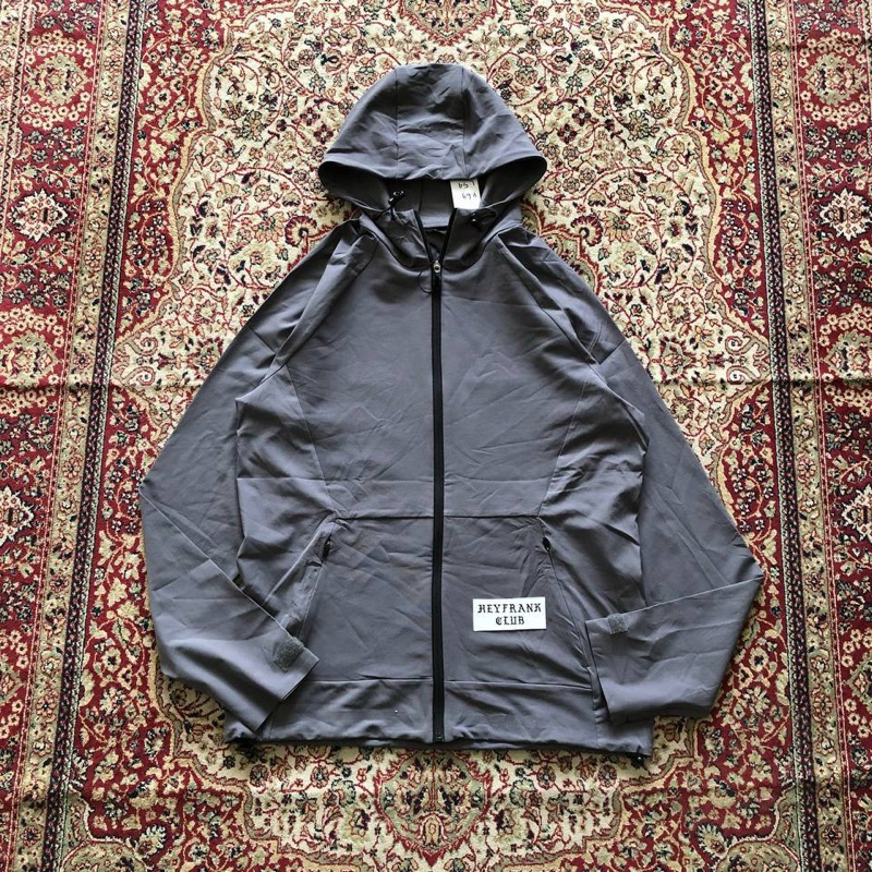 ZARA men zipper up hooded jacket E916