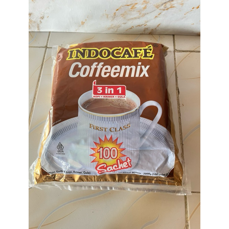 

Indocafe Coffeemix Kopi + Kerimur Gula 3 in 1 Saket