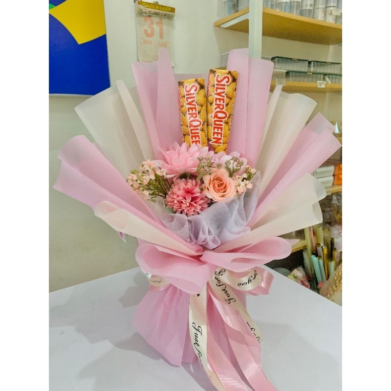 

BUKET VALENTINE REALPICT COKLAT SILVERQUEEN