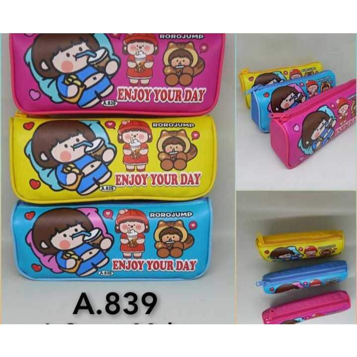 

Tempat Pensil