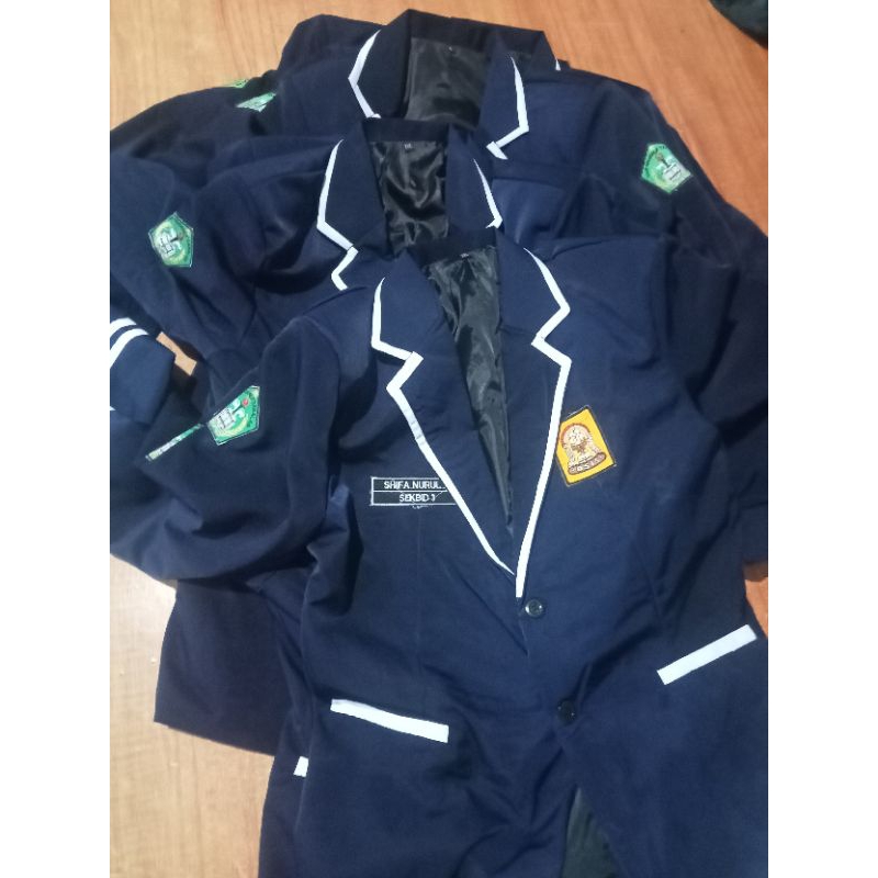 almamater Osis/almamater sekolah