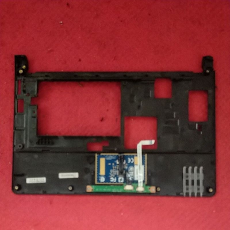 casing plus touchpad netbook laptop Axioo pico M1110 second normal