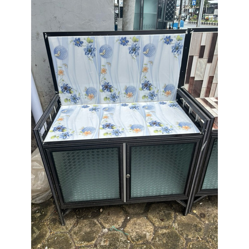 Meja Kompor 2p By: Mebel Hakim