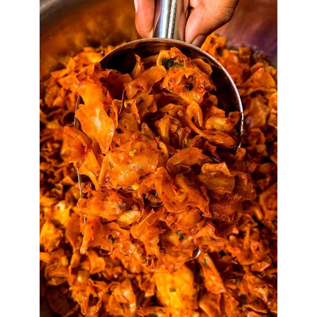 

1 KG KERIPIK SINGKONG KRIWIL | KRIPIK SINGKONG PEDAS DAUN JERUK