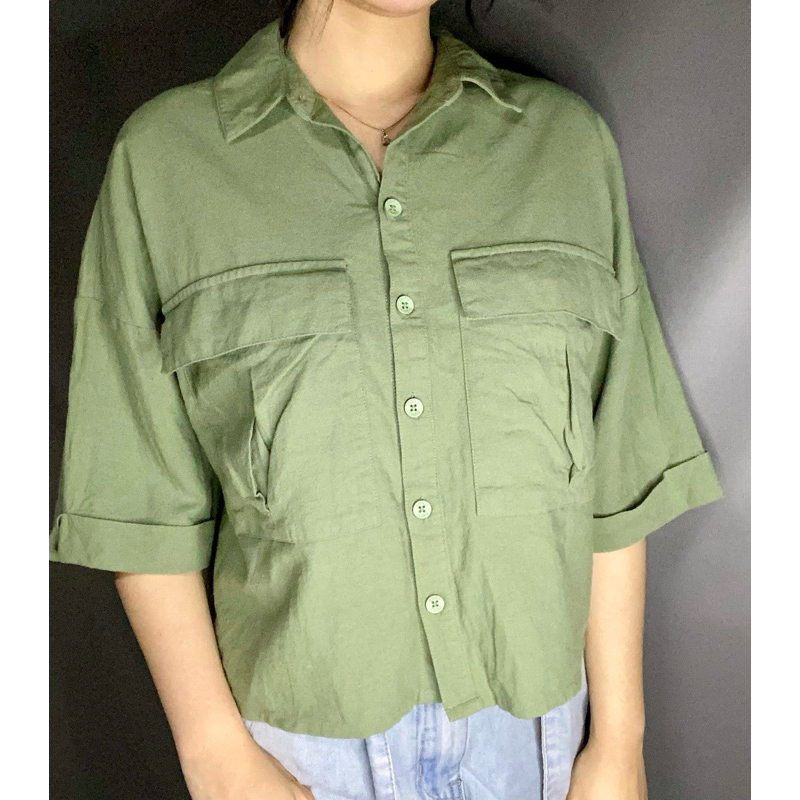 LOGO JEANS KEMEJA HIJAU WANITA