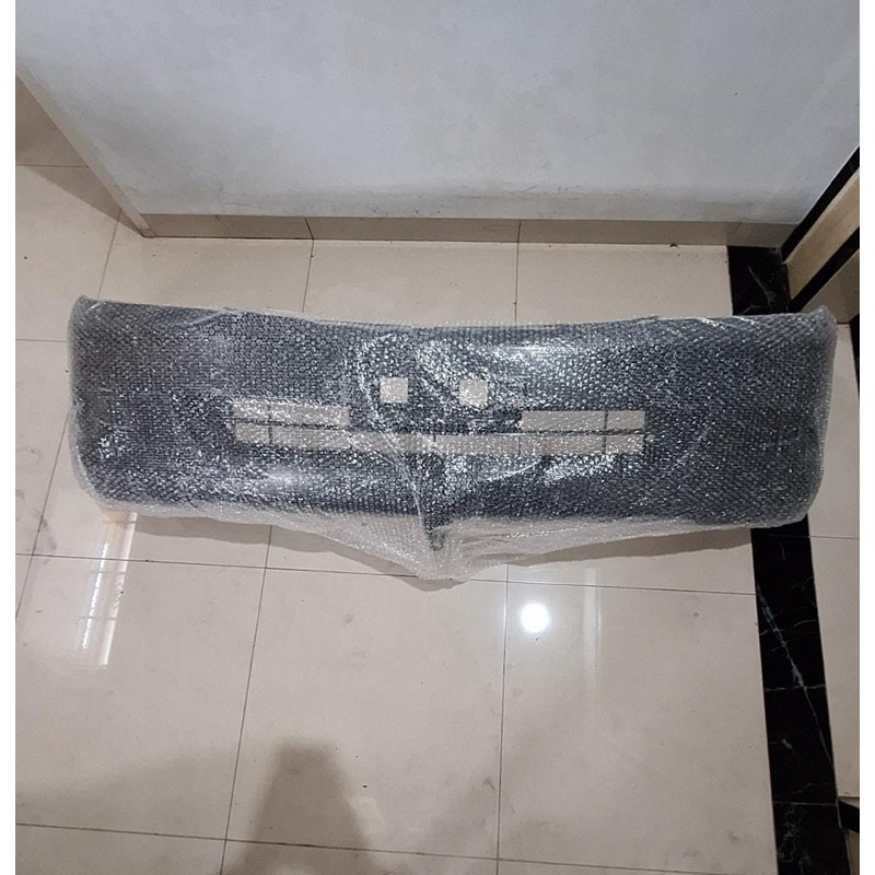 Bemper depan mobil innova tahun 2005 sgl