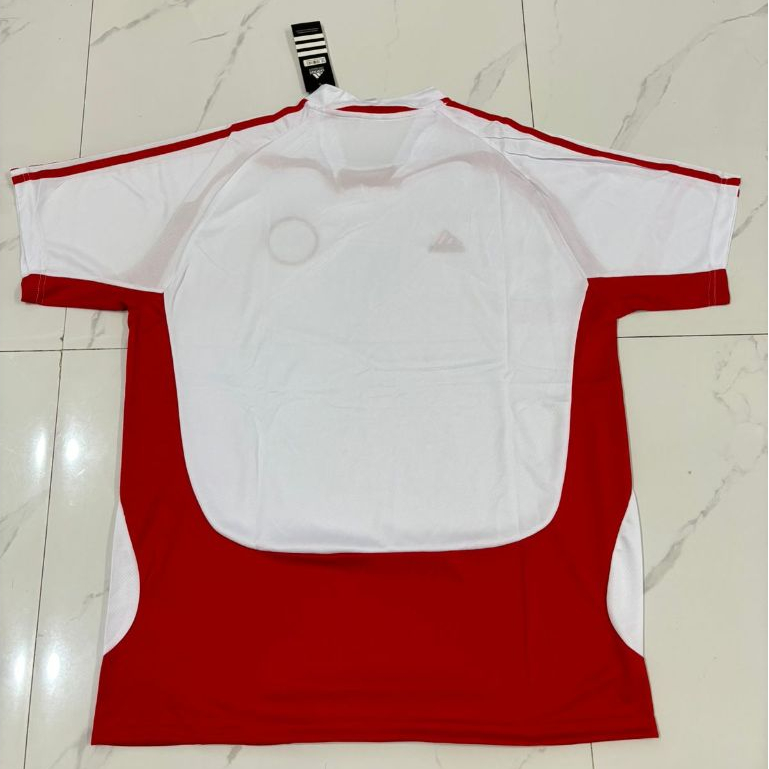 READY STOK LANGSUNG DIKIRIM BAJU BOLA TIMNAS INDONESIA AWAY RETRO 2004 JERSEY INDONESIA RETRO PUTIH 