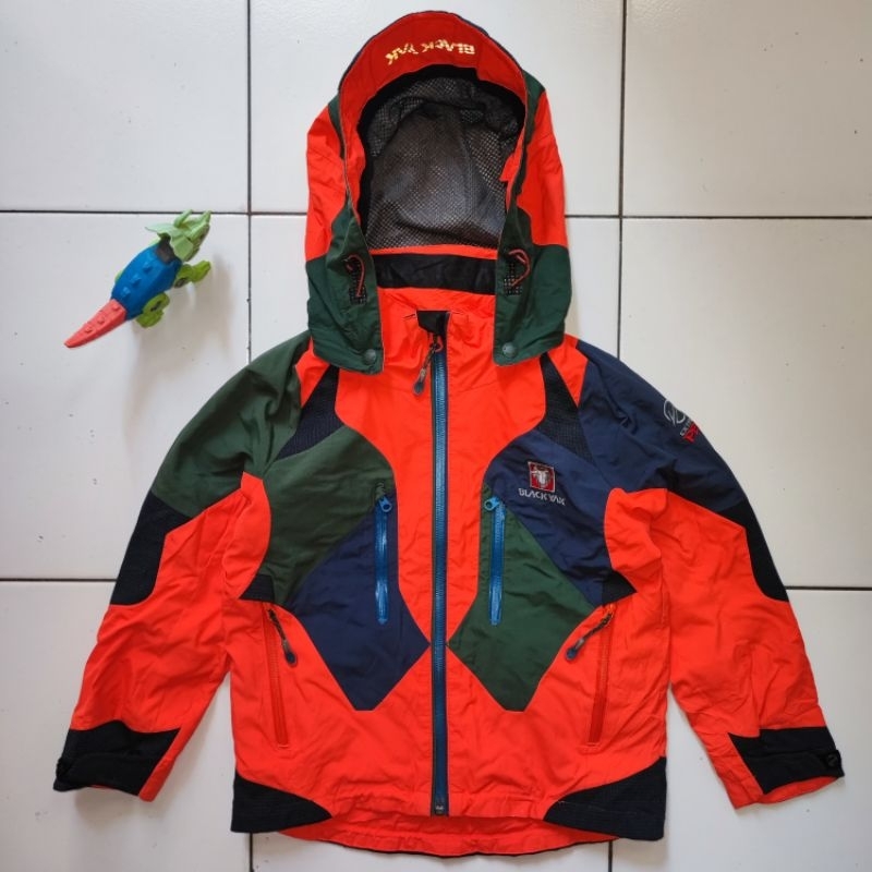 Jaket Outdoor Anak BLACK YAK Extreme Peak Gorpcore Original 100% Second Preloved Branded Hiking Camp