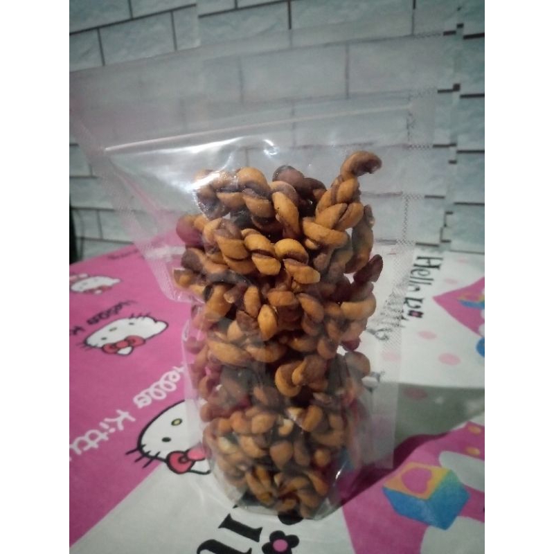 

makanan ringan/cemilan