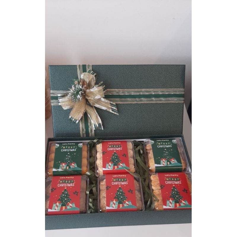 

Hampers Kue Kering (6 toples, 6 macam kue)