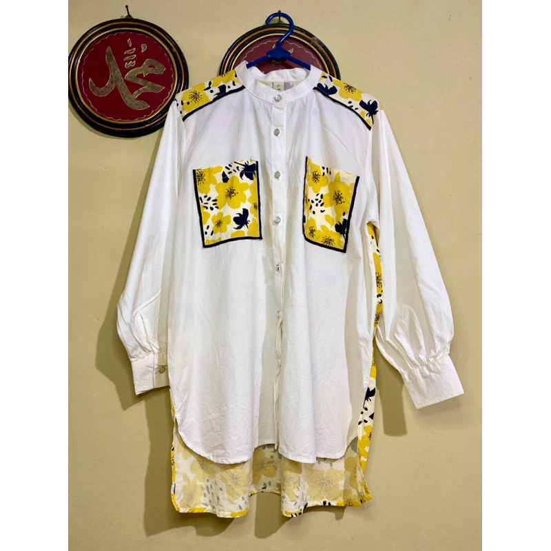 Preloved Gena Top Aleza Label