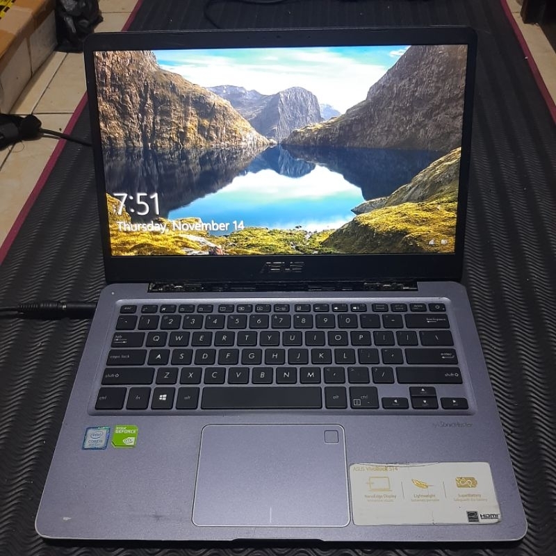 Laptop Asus Vivobook S14 Core i5 Gen8 Dual VGA