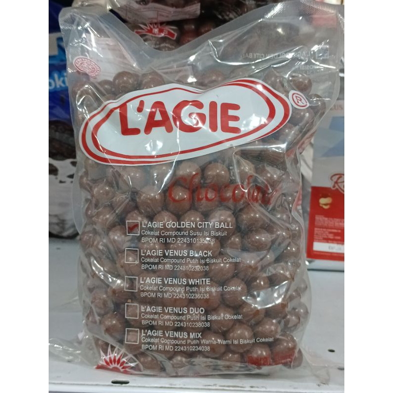 

LAGIE Golden City Chocolate Ball 1KG / Coklat Bulat biskuit bola