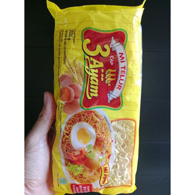 

Mie Telur Cap 3 Ayam Mie Pipih Kemasan 200 Gram