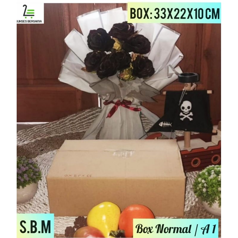 

Box 33x22x10cm/Kardus/hampers/paking(aneka wisuda)