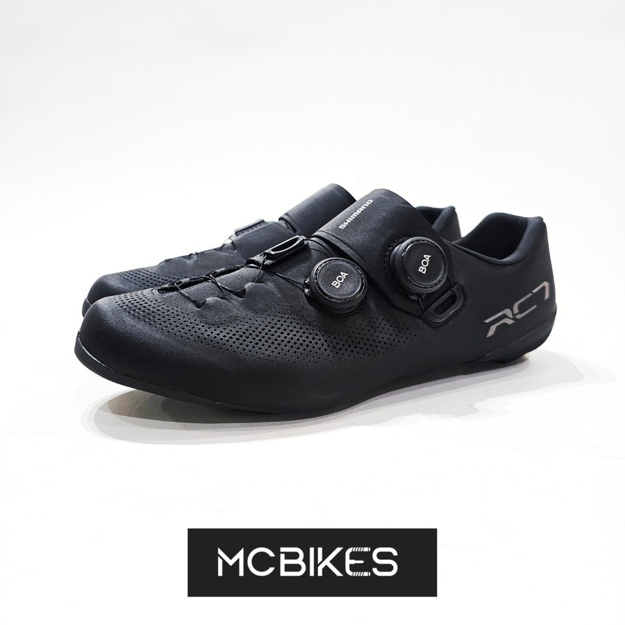 Sepatu Sepeda Shimano Road Bike Shoes SH-RC703 Wide - Black