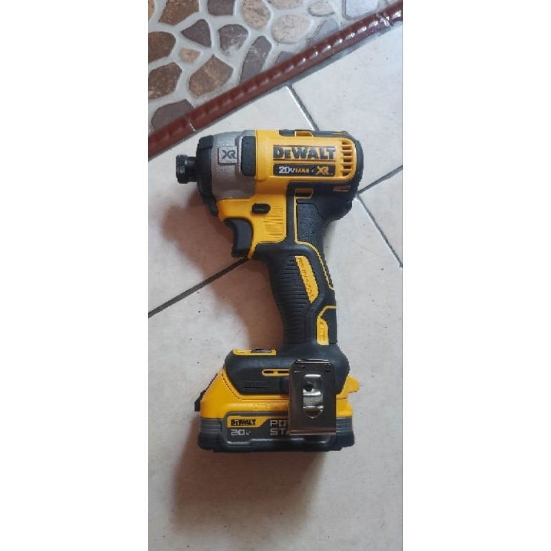 impact driver dewalt