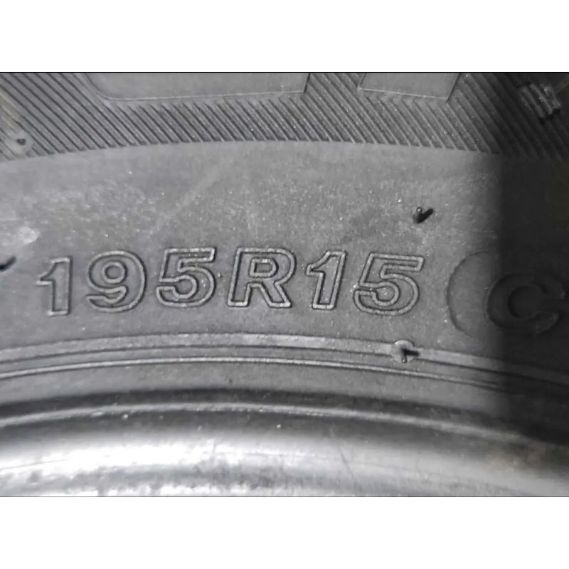 ban mobil ukuran 195 R15 Bridgestone duravis