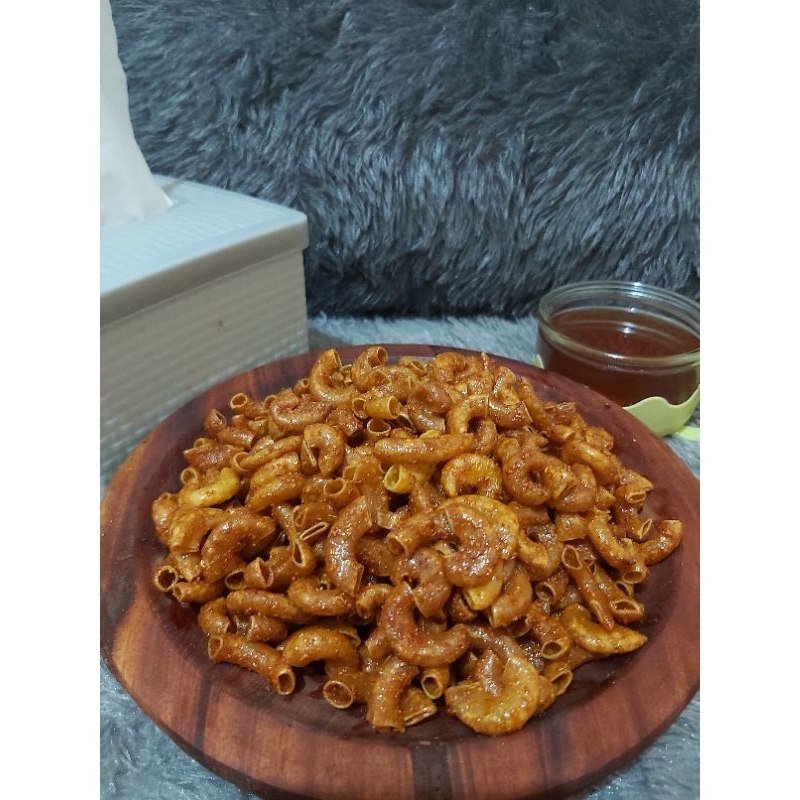 

Makaroni kriuk Nacemilan